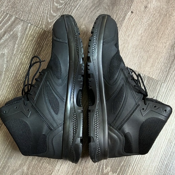 THOROGOOD - Picture 6 of 17